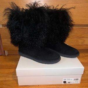 UGG Lida Fluff Cuff boot in black